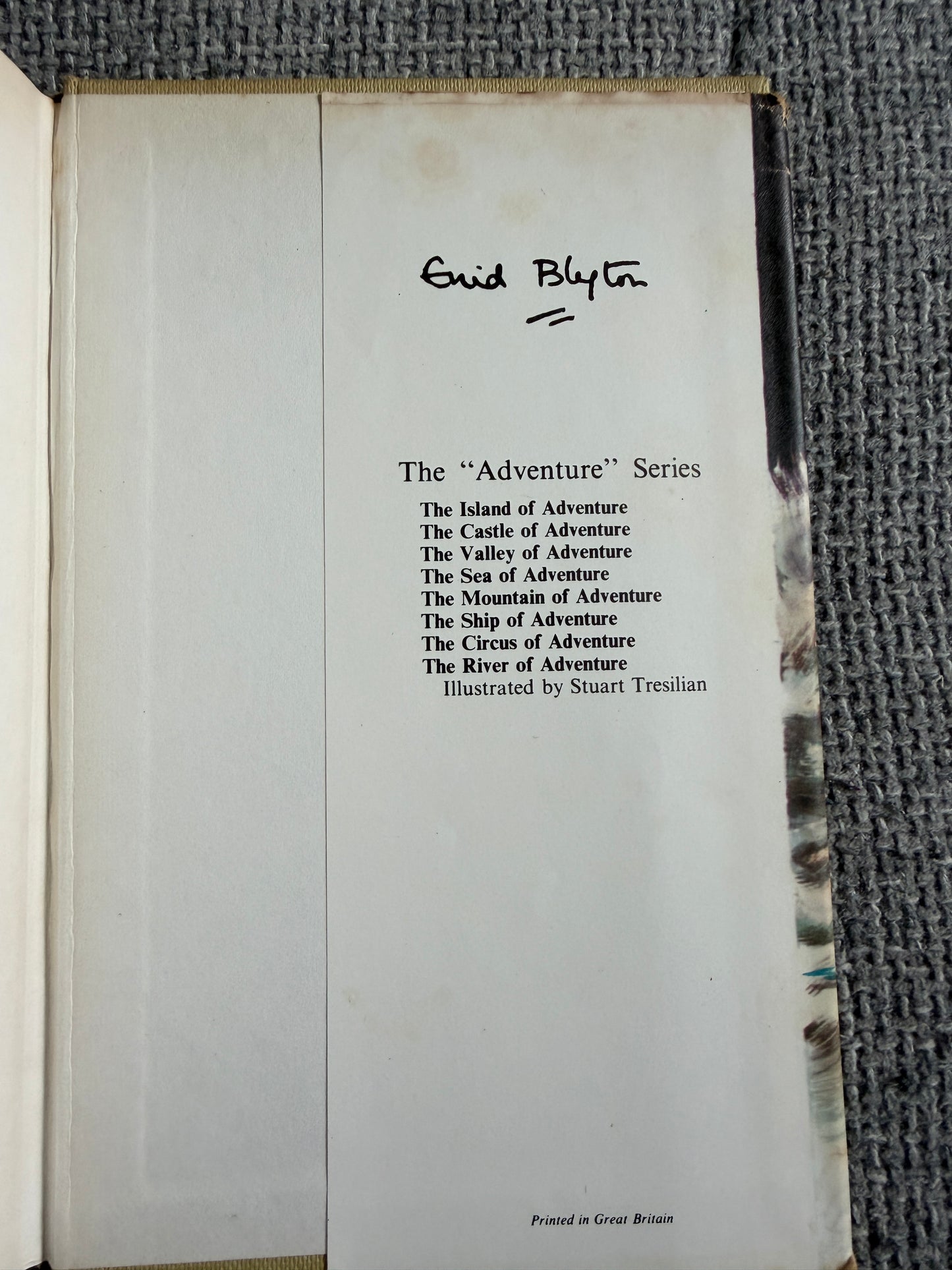 1975 The River Of Adventure - Enid Blyton (Stuart Tresilian illust) MacMillan - Honeyburn Books (UK)