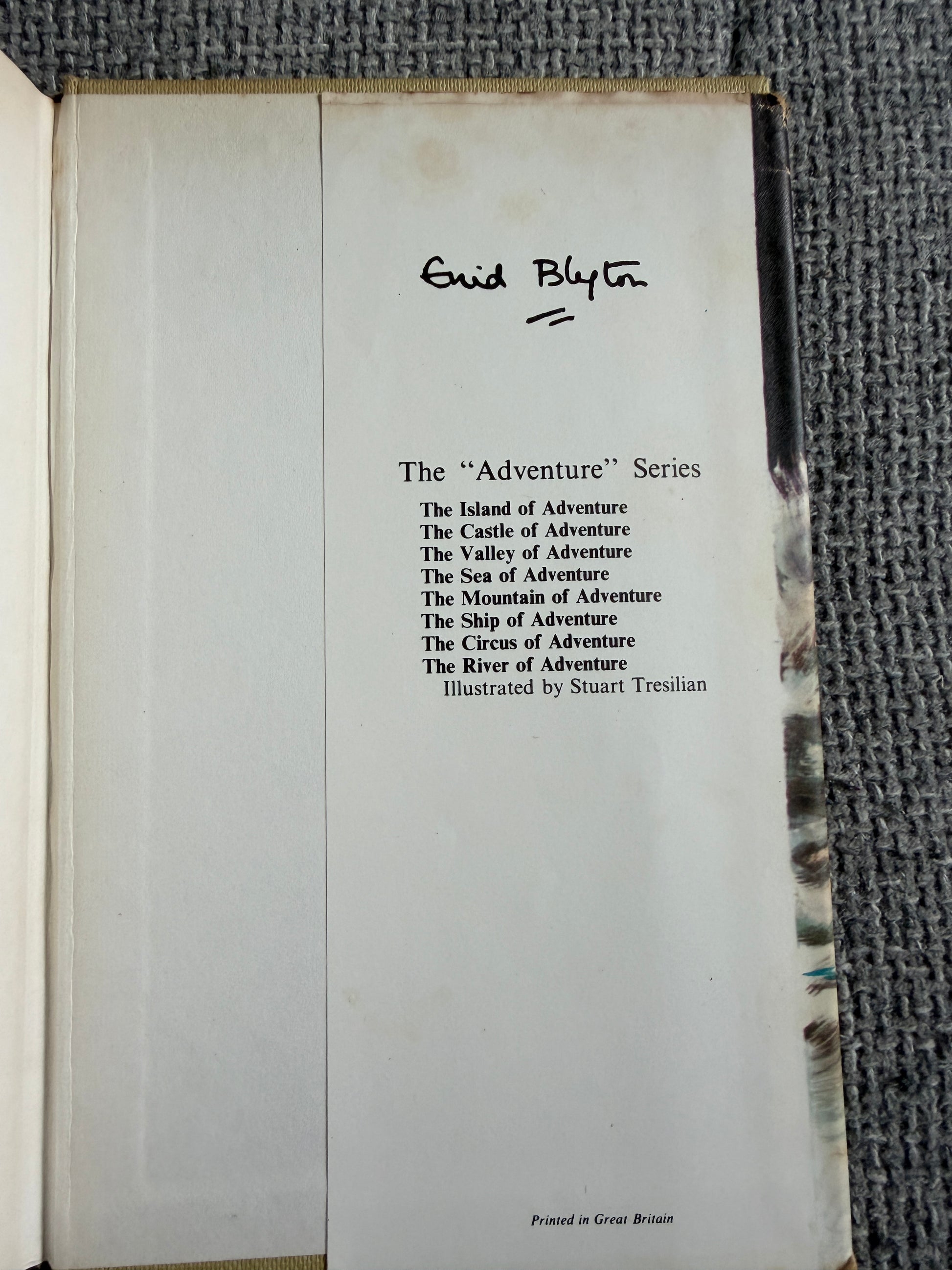1975 The River Of Adventure - Enid Blyton (Stuart Tresilian illust) MacMillan - Honeyburn Books (UK)