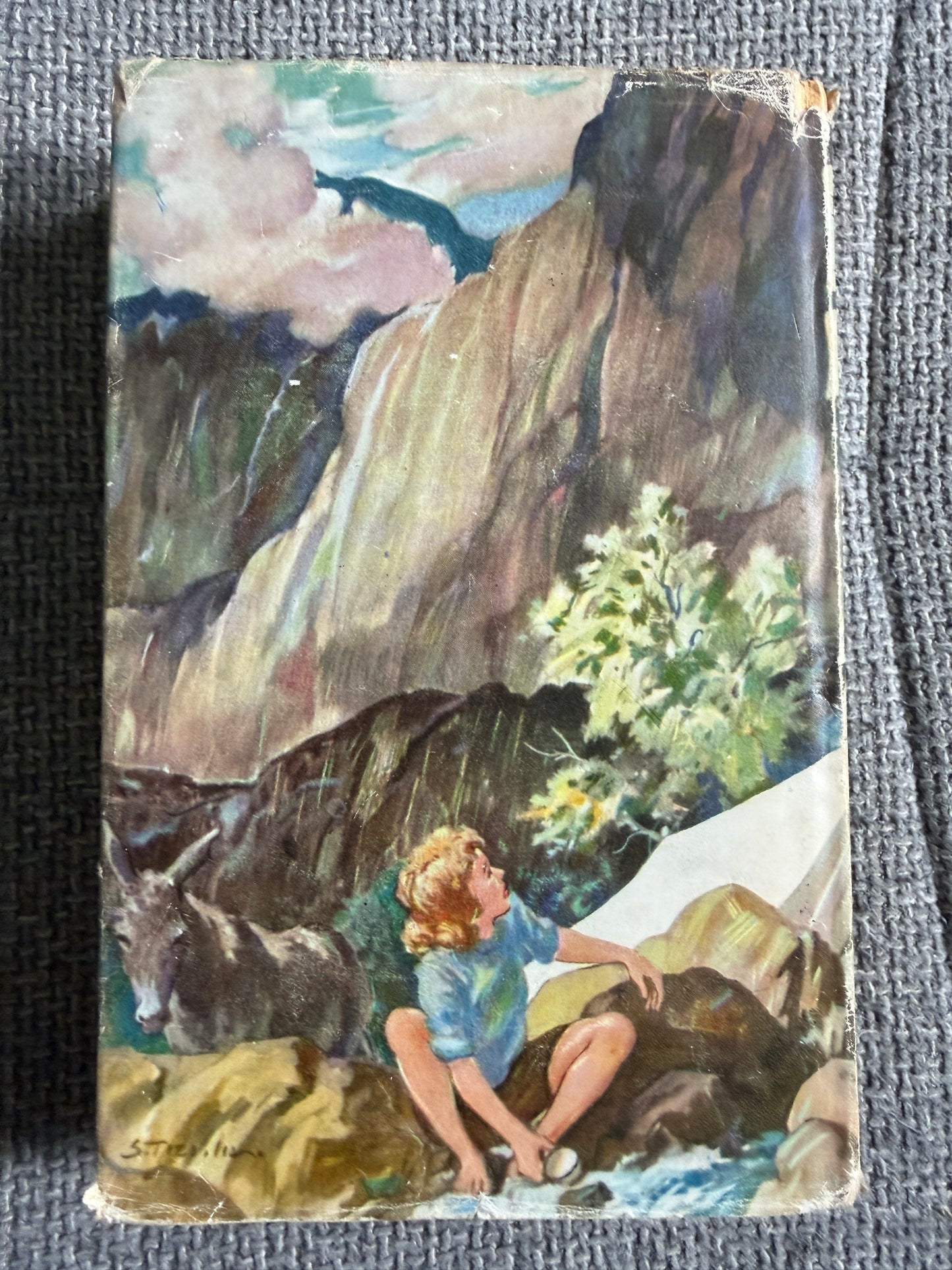 1974 The Mountain Of Adventure - Enid Blyton (Stuart Tresilian illust) MacMillan - Honeyburn Books (UK)