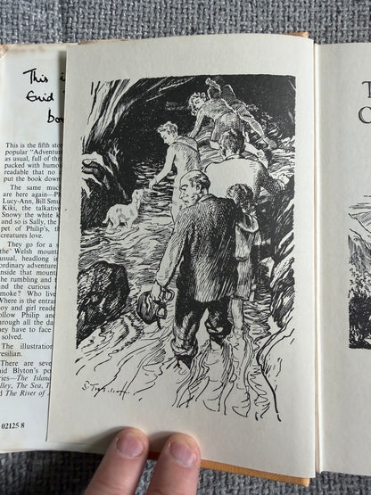 1974 The Mountain Of Adventure - Enid Blyton (Stuart Tresilian illust) MacMillan - Honeyburn Books (UK)