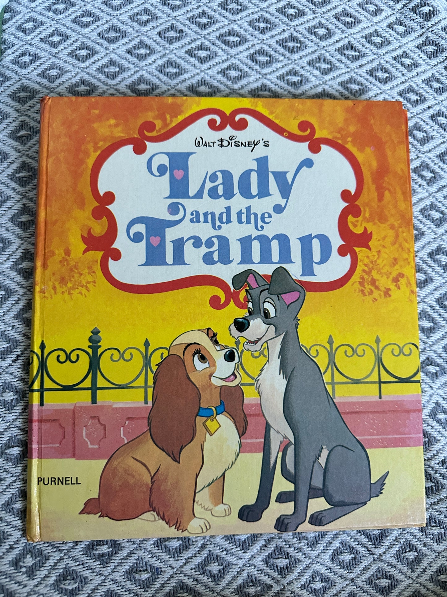 1974 Walt Disney’s Lady & The Tramp (Purnell publisher)