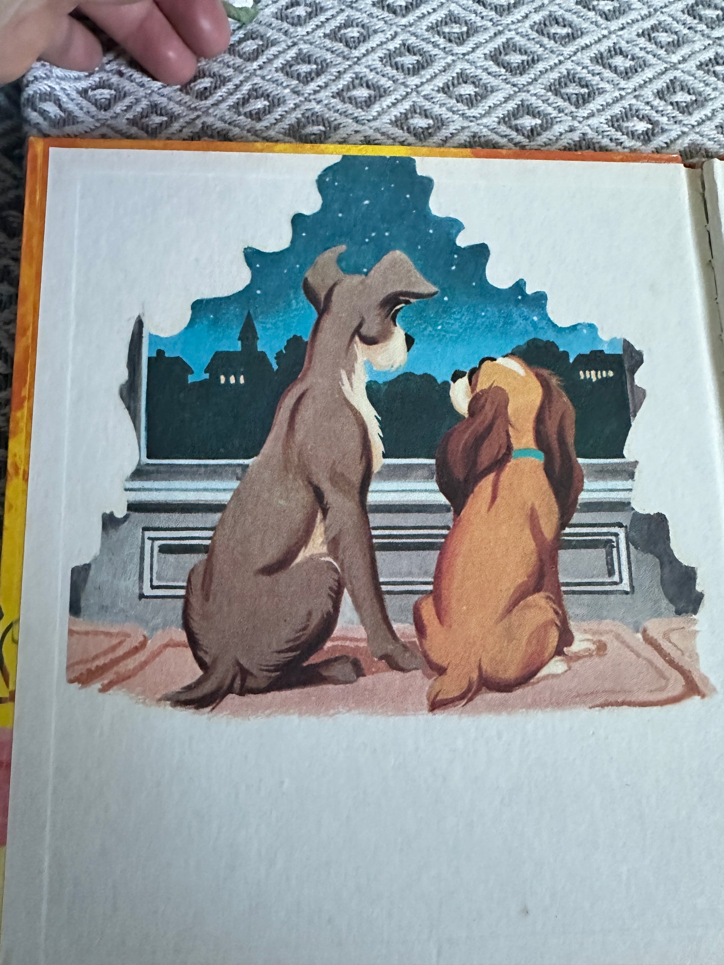 1974 Walt Disney’s Lady & The Tramp (Purnell publisher)