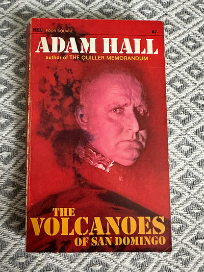 1968 The Volcanoes Of San Domingo - Adam Hall(The New English Library)