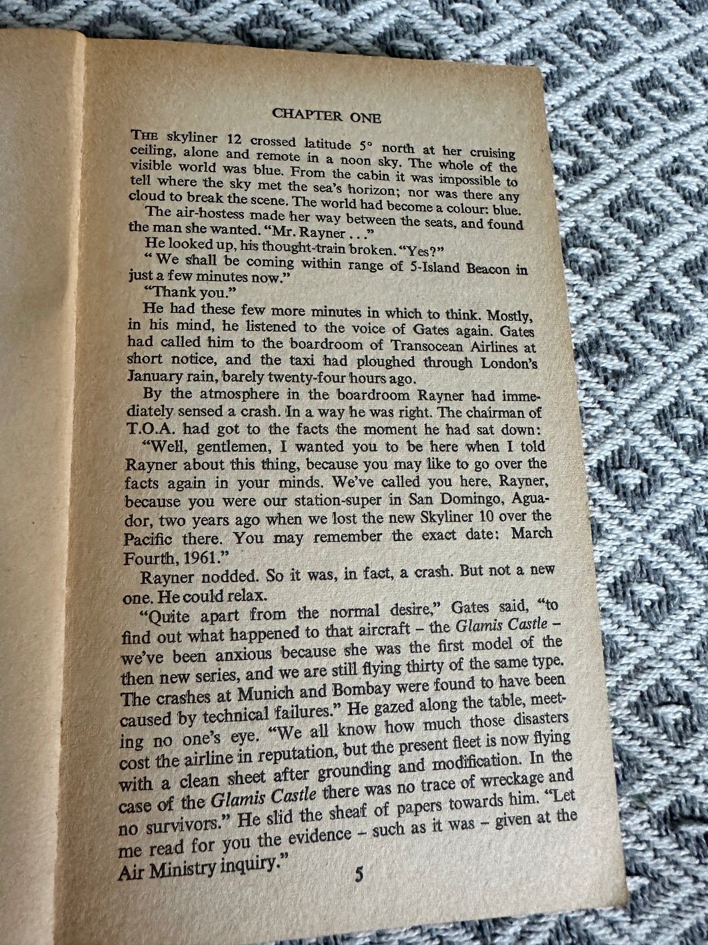 1968 The Volcanoes Of San Domingo - Adam Hall(The New English Library)