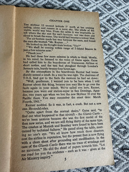 1968 The Volcanoes Of San Domingo - Adam Hall(The New English Library)