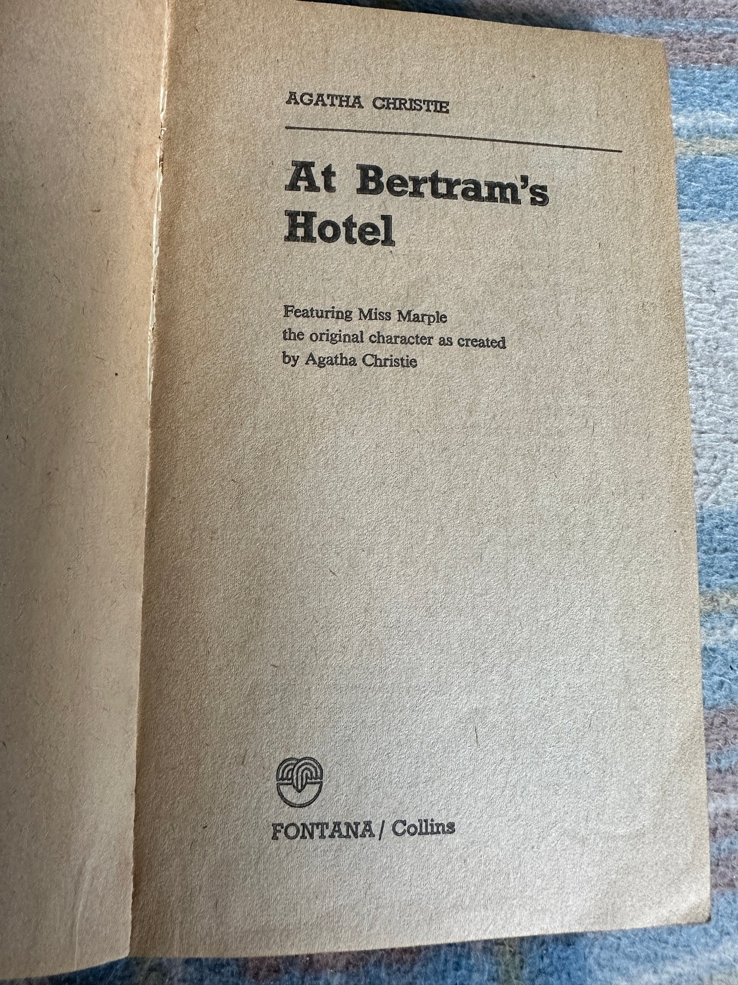 1976 At Bertram’s Hotel - Agatha Christie(Fontana)