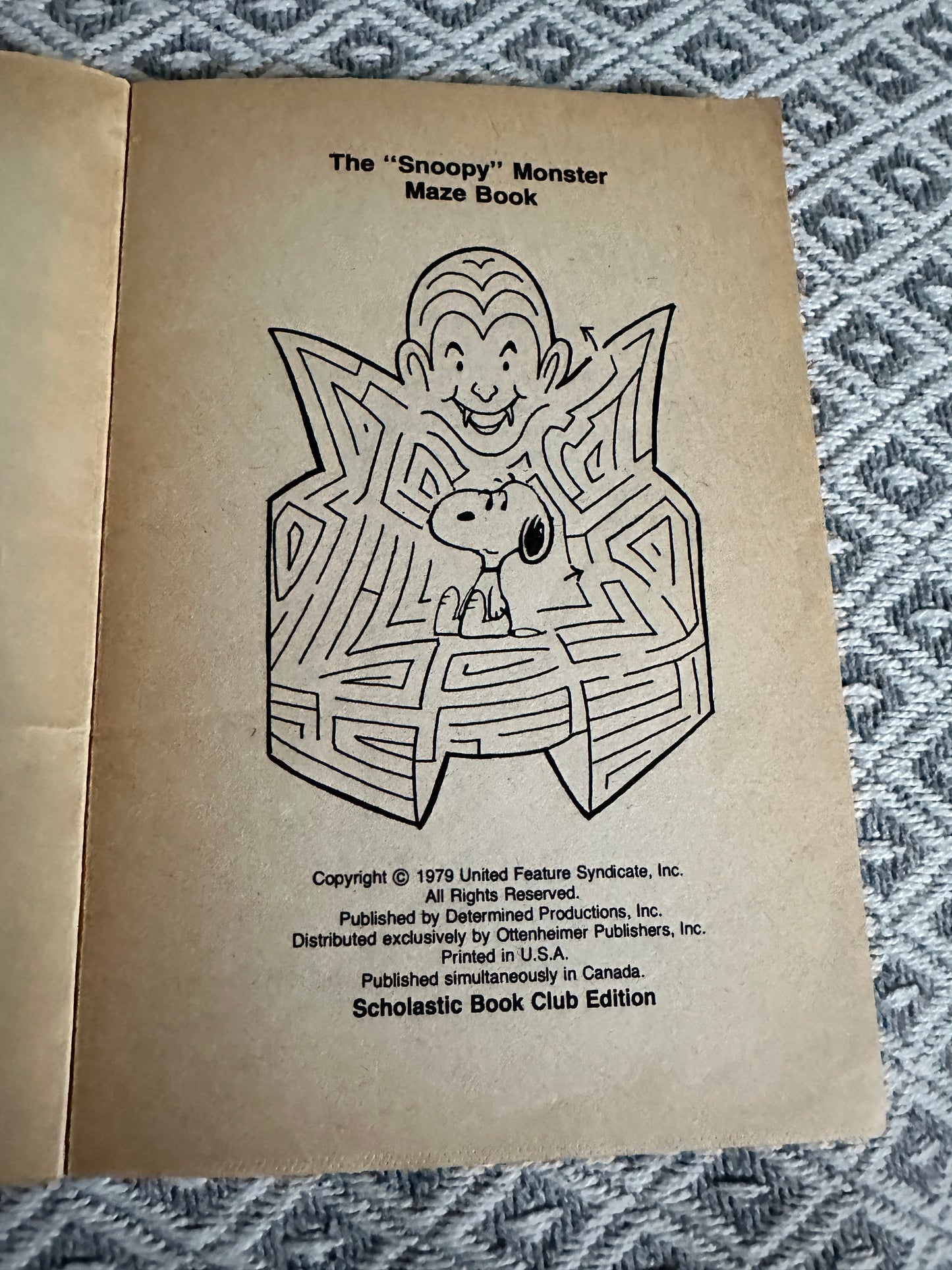 1979 The Snoopy Monster Maze Book - Scholastic Book Club Edition