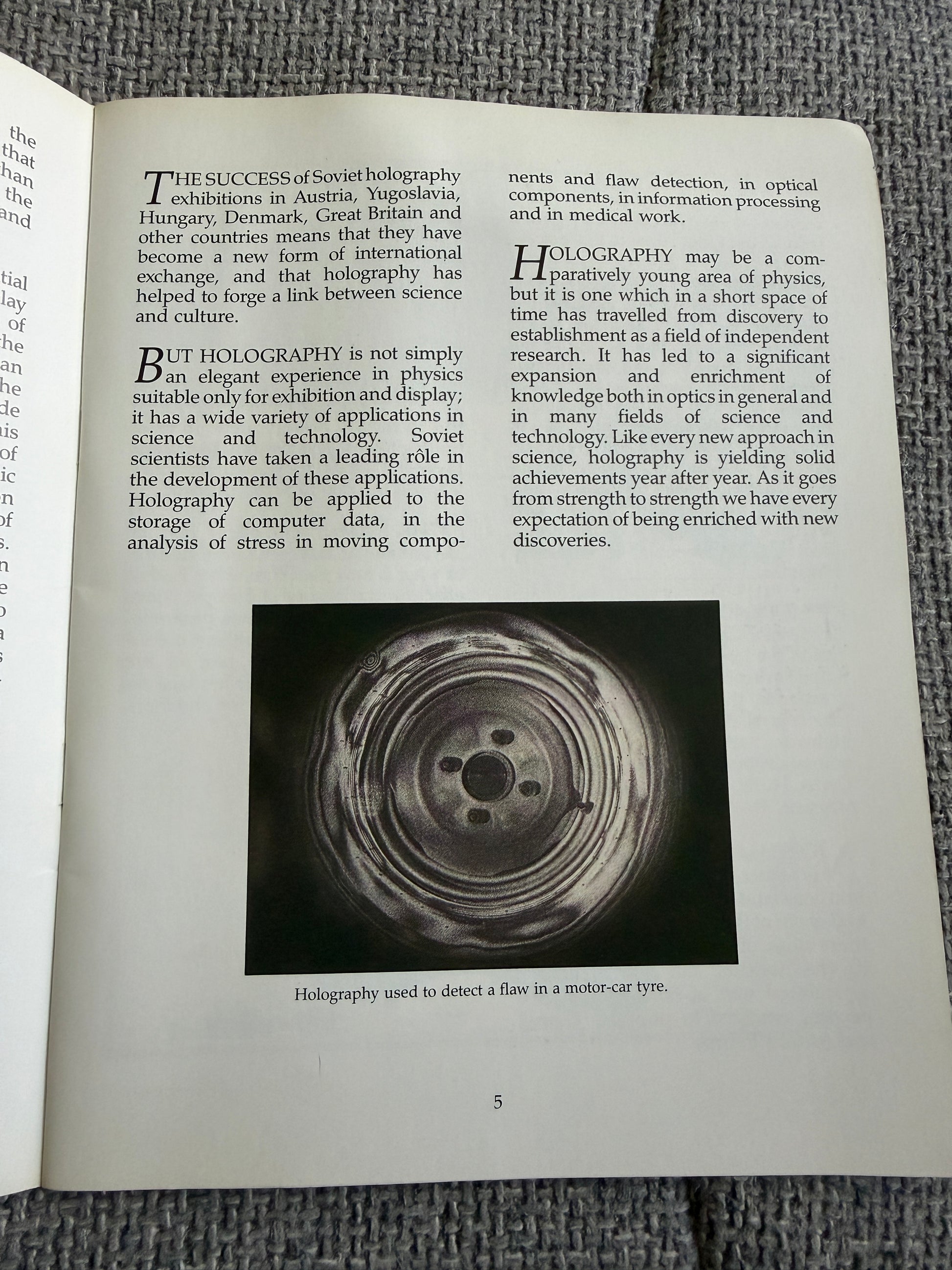 1997 Russian Holograms Treasure Trapped In Light - V. Markov, J. Arustamian etc (York Archaeological Trust For Excavation & Research Ltd) - Honeyburn Books (UK)
