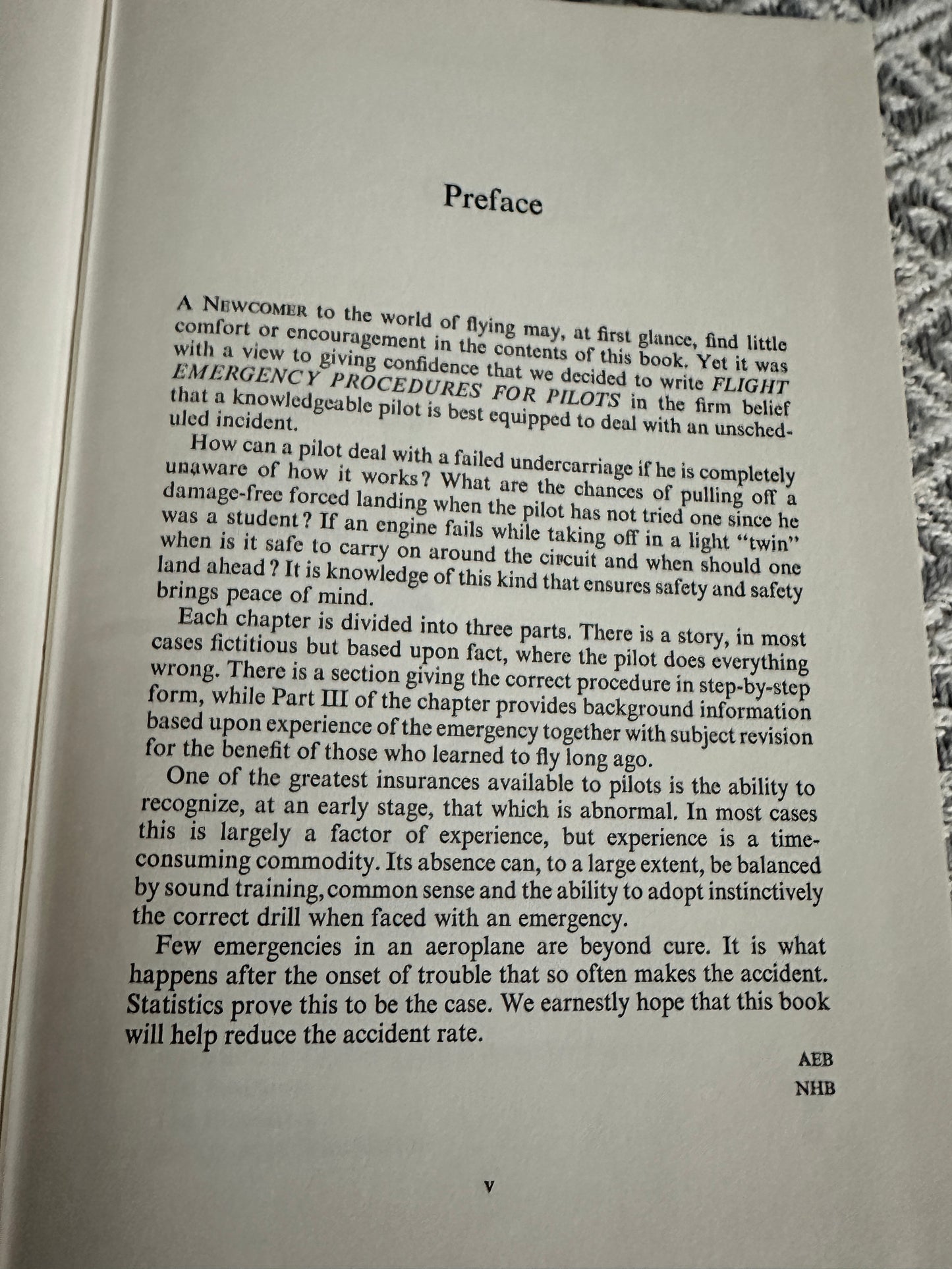 1975 Flight Emergency Procedures For Pilots - N. H. Birch & A. E. Bramson(Pitman Publishing)