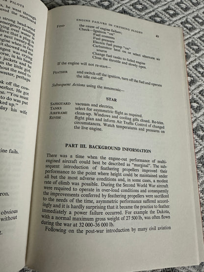 1975 Flight Emergency Procedures For Pilots - N. H. Birch & A. E. Bramson(Pitman Publishing)