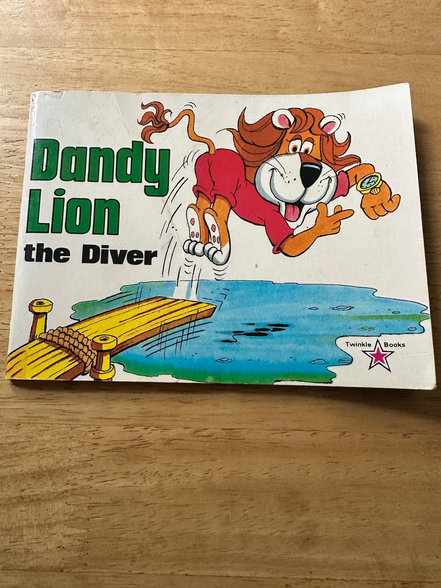 1980*1st* Dandy Lion The Diver(Twinkle Books) D. C. Thomson