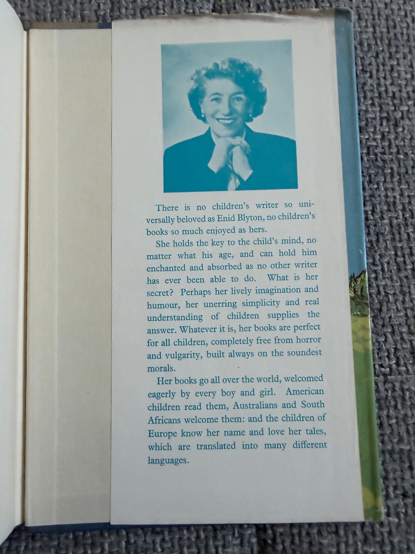 1959 Snowball The Pony - Enid Blyton (Iris Gillespie illust) Lutterworth Press - Honeyburn Books (UK)