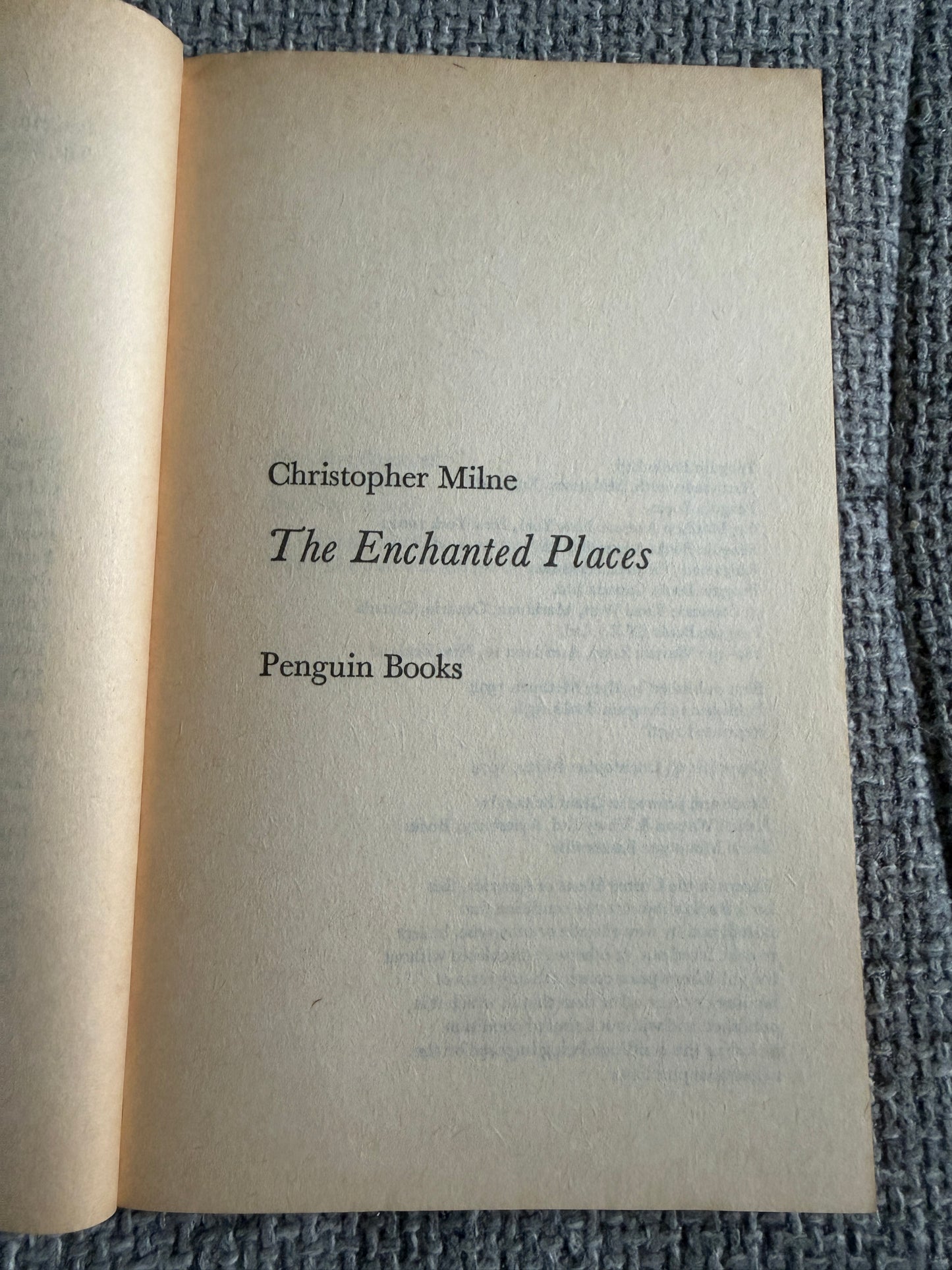 1976 The Enchanted Places - Christopher Milne aka Billy Moon (Penguin Books)