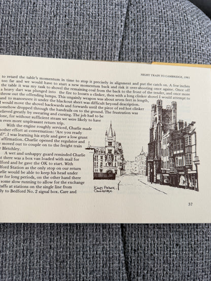 1989 Country Railwaymen A Notebook of Engine Driver’s Tales - A. E. Grigg (Alan P. Walker drawings) David & Charles Pub