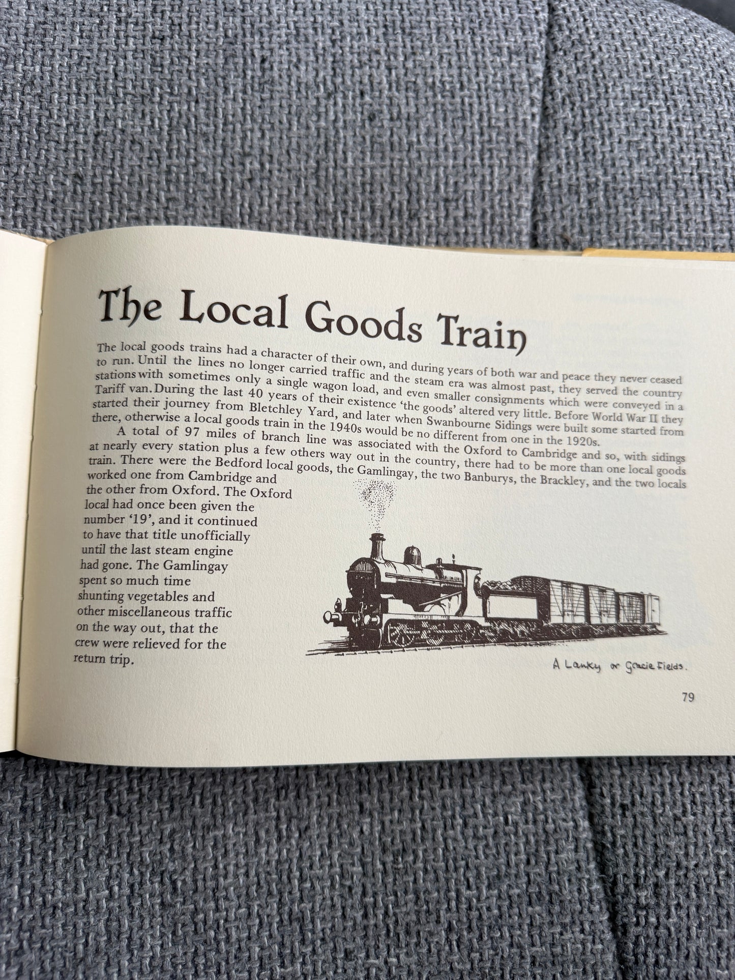 1989 Country Railwaymen A Notebook of Engine Driver’s Tales - A. E. Grigg (Alan P. Walker drawings) David & Charles Pub