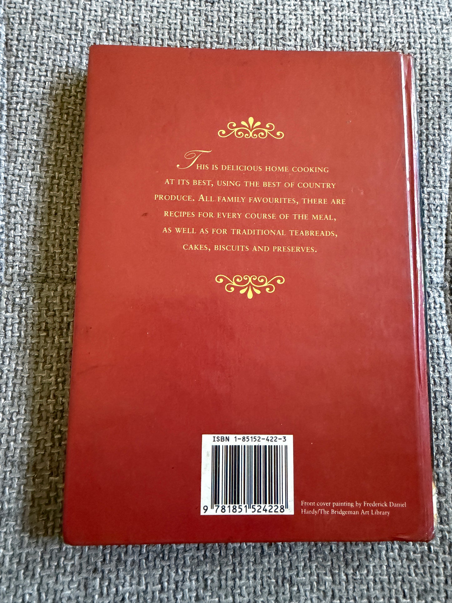 1994 Traditional Farmhouse Fare (Chancellor Press) A Collection Of Recipes From Farmer’s Weekly