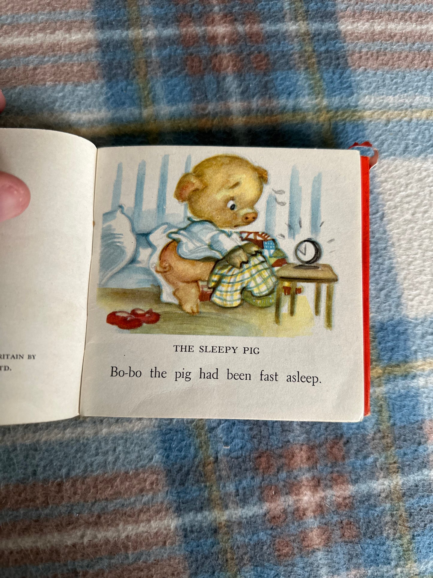 1950 Pig Tales (A Pixie Book) Miriam Dixon(Collins)
