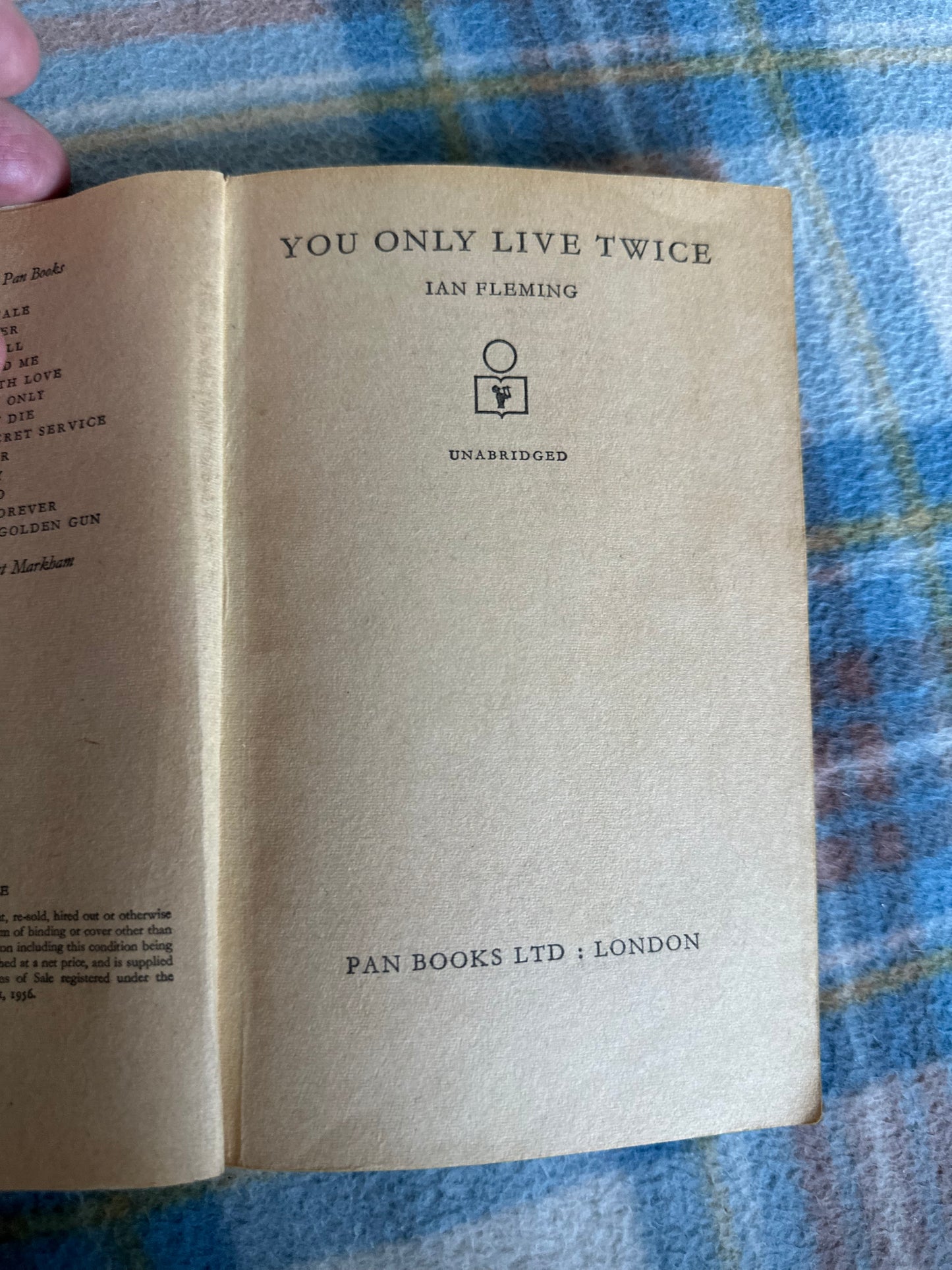 1973 James Bond You Only Live Twice - Ian Fleming (Pan Books)