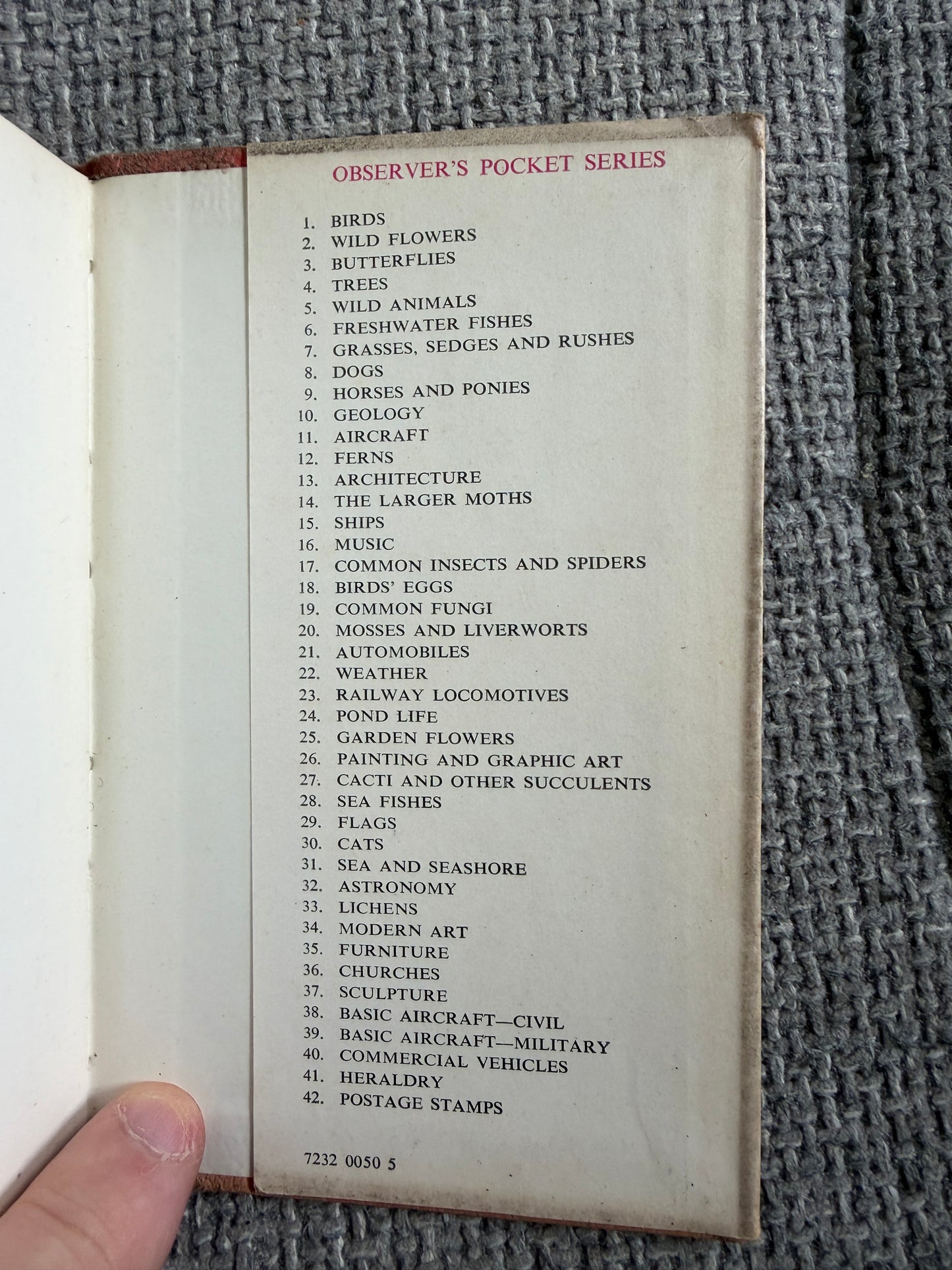 1969 The Observer’s Book Of Dogs - S. M. Lampson (Frederick Warne & Co Ltd)