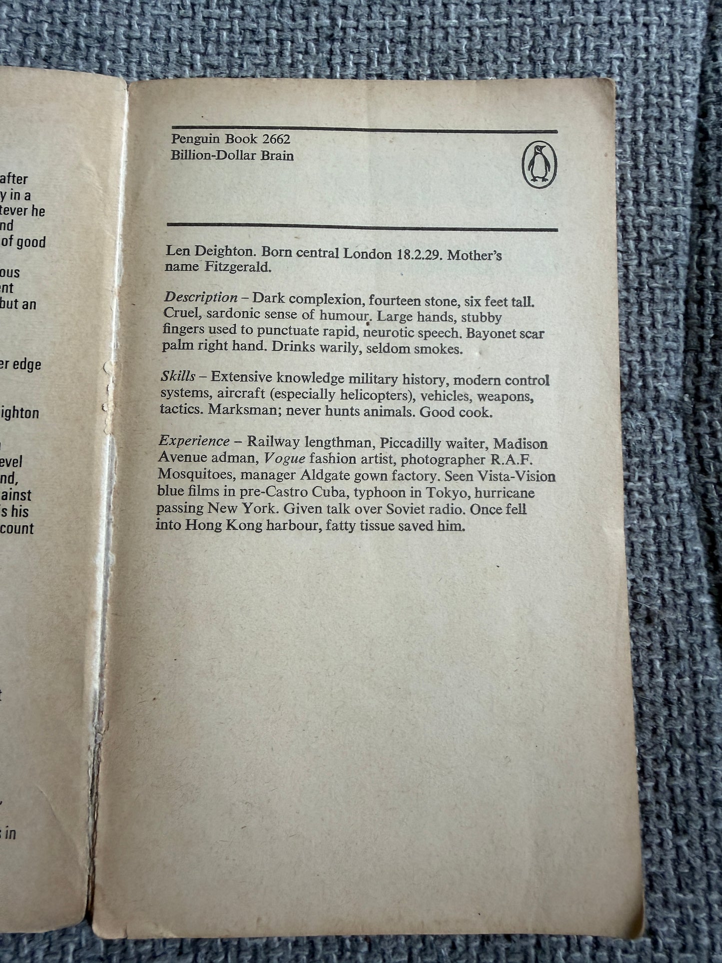 1967 Billion Dollar Brain - Len Deighton (Penguin Books)