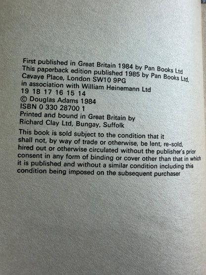 1985 So Long, & Thanks For All The Fish - Douglas Adams (Pan Books)