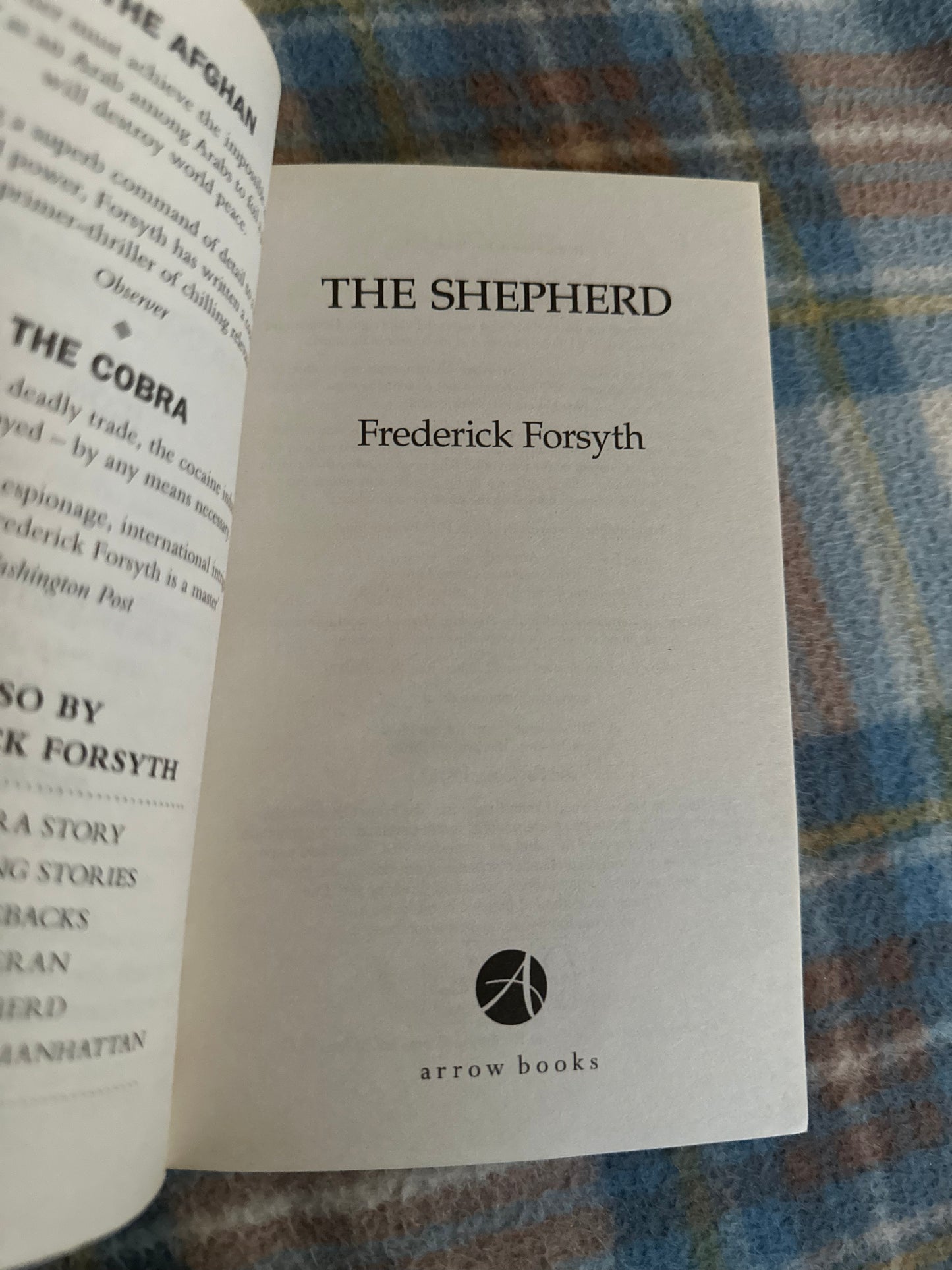 2011 The Shepherd - Frederick Forsyth (Arrow Books)