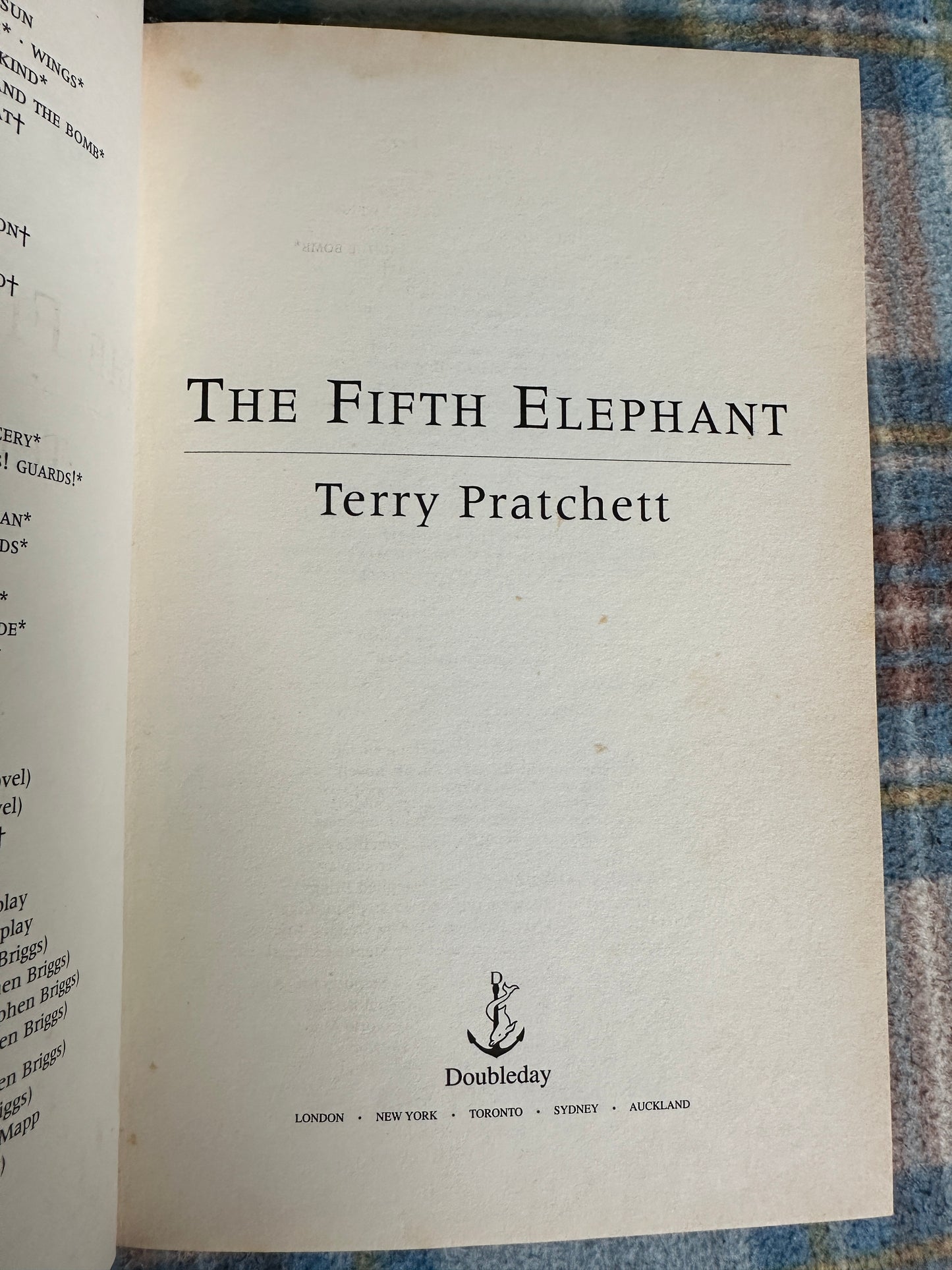 1999*1st* The Fifth Elephant- Terry Pratchett(Doubleday)