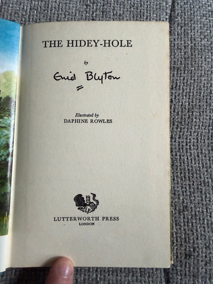 1964*1st* The Hidey Hole - Enid Blyton (Daphne Rowles illust) Lutterworth Press - Honeyburn Books (UK)