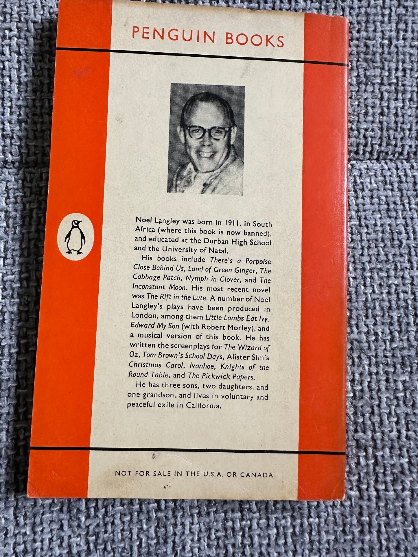 1960*1st* Cage Me A Peacock - Noel Langley (Penguin Books)