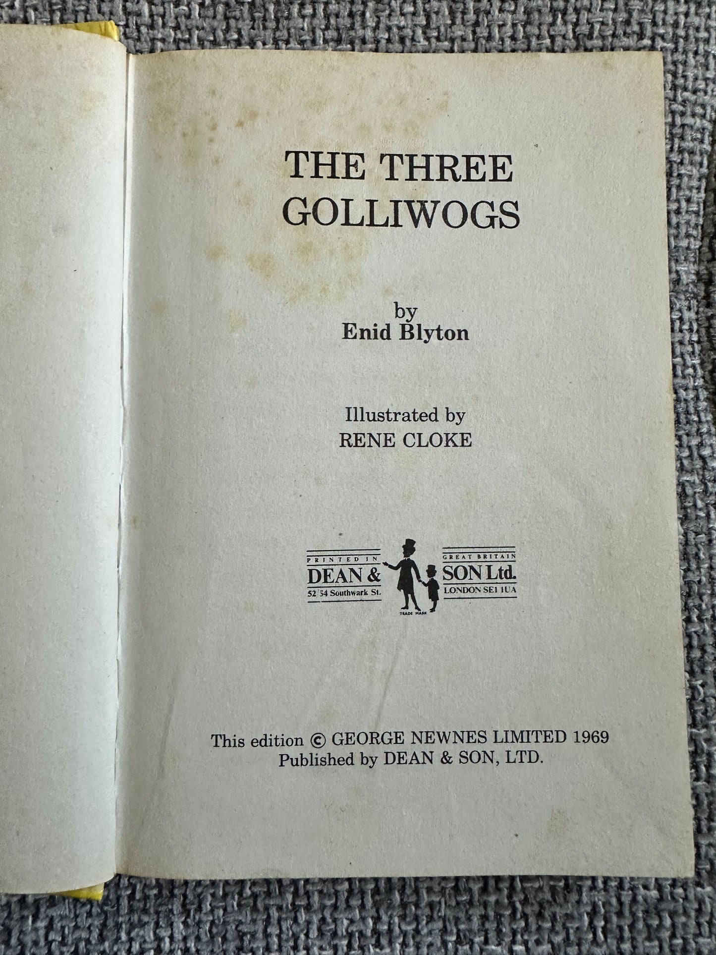 1969 The Three Golliwogs - Enid Blyton(Rene Cloke Illust) Dean & Son Ltd