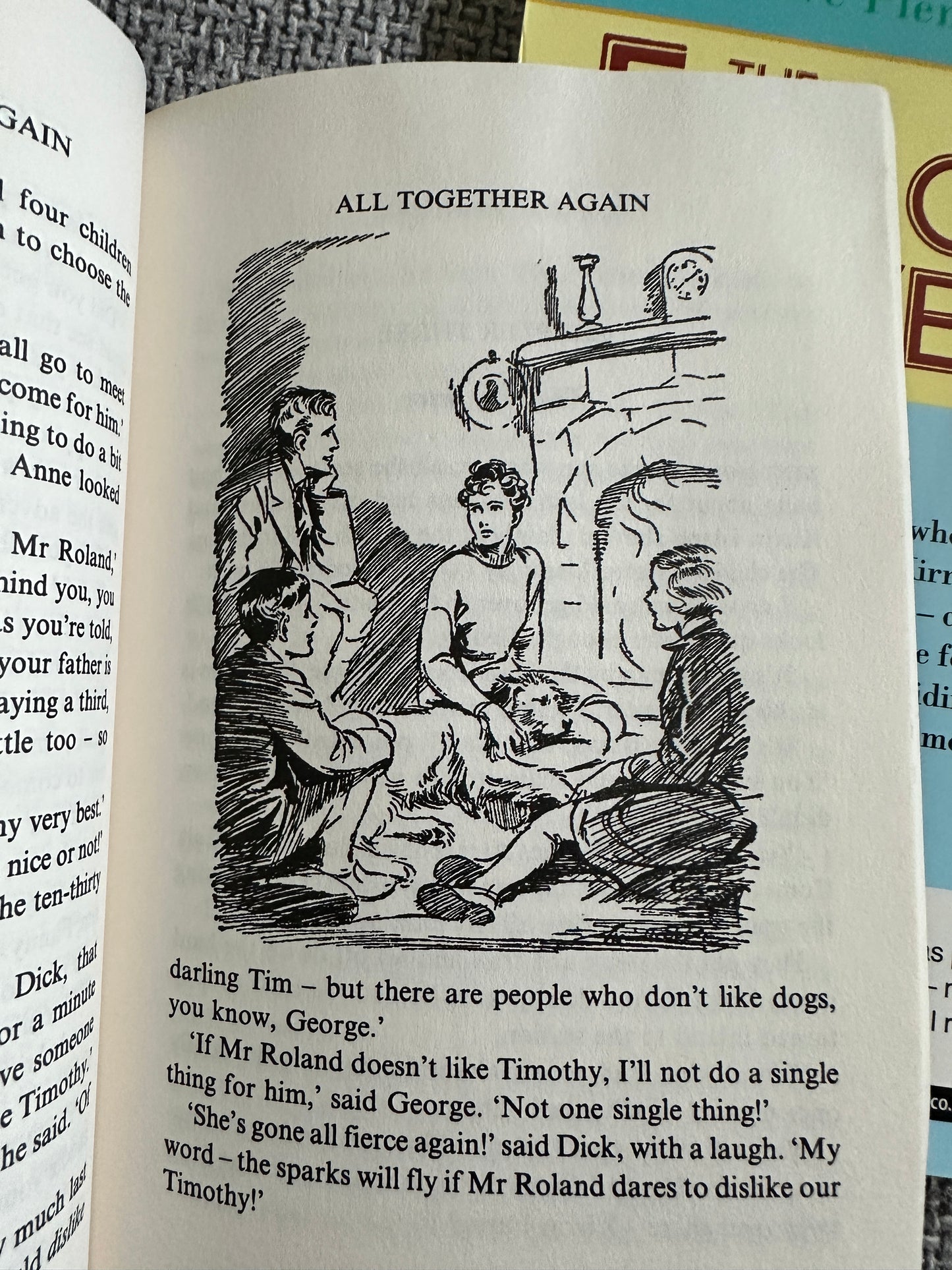 2009/1997 Five Go Adventuring Again / Five Have Plenty Of Fun - Enid Blyton(Hodder)