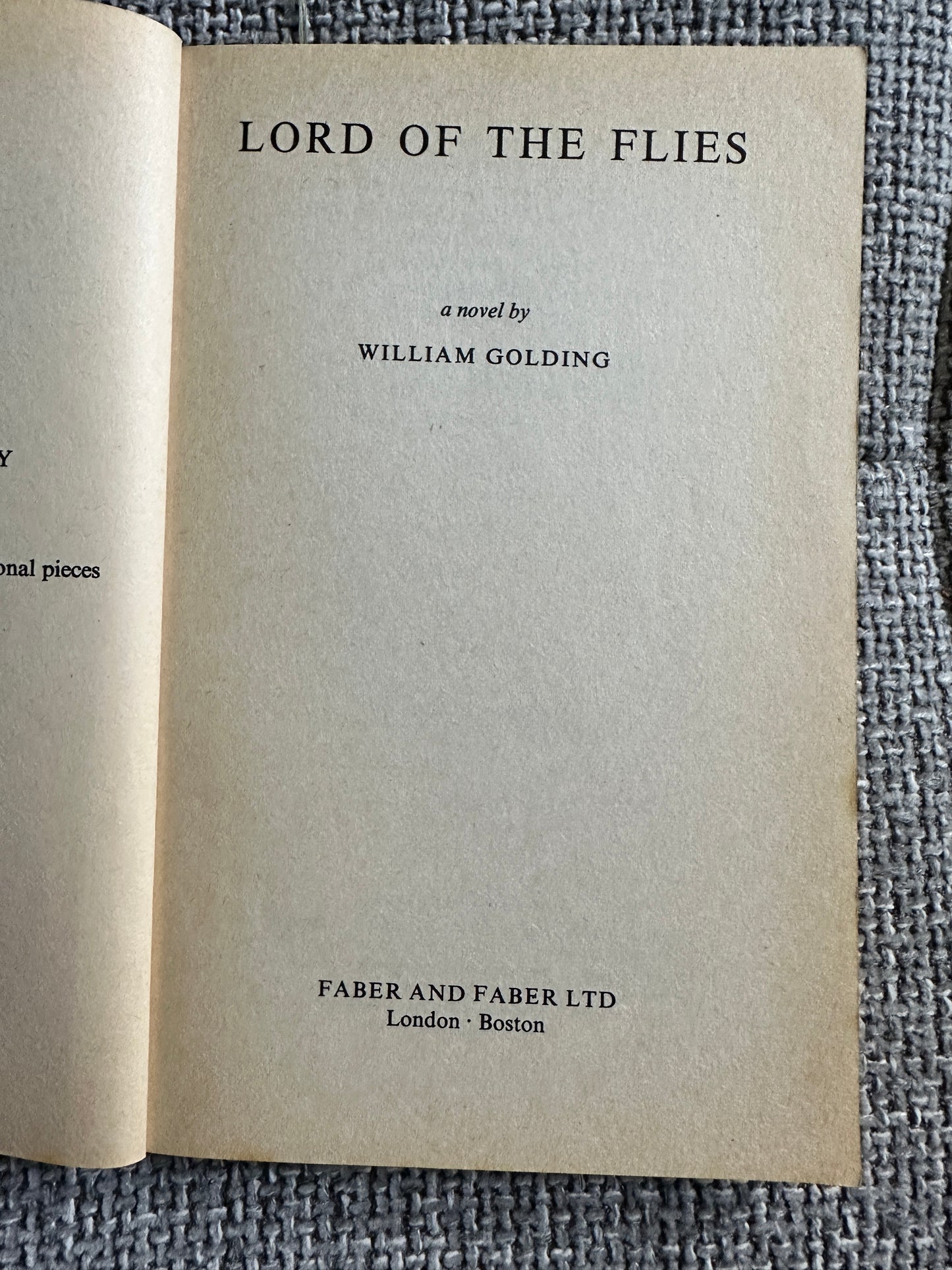 1980 Lord Of The Flies - William Golding(Faber & Faber)