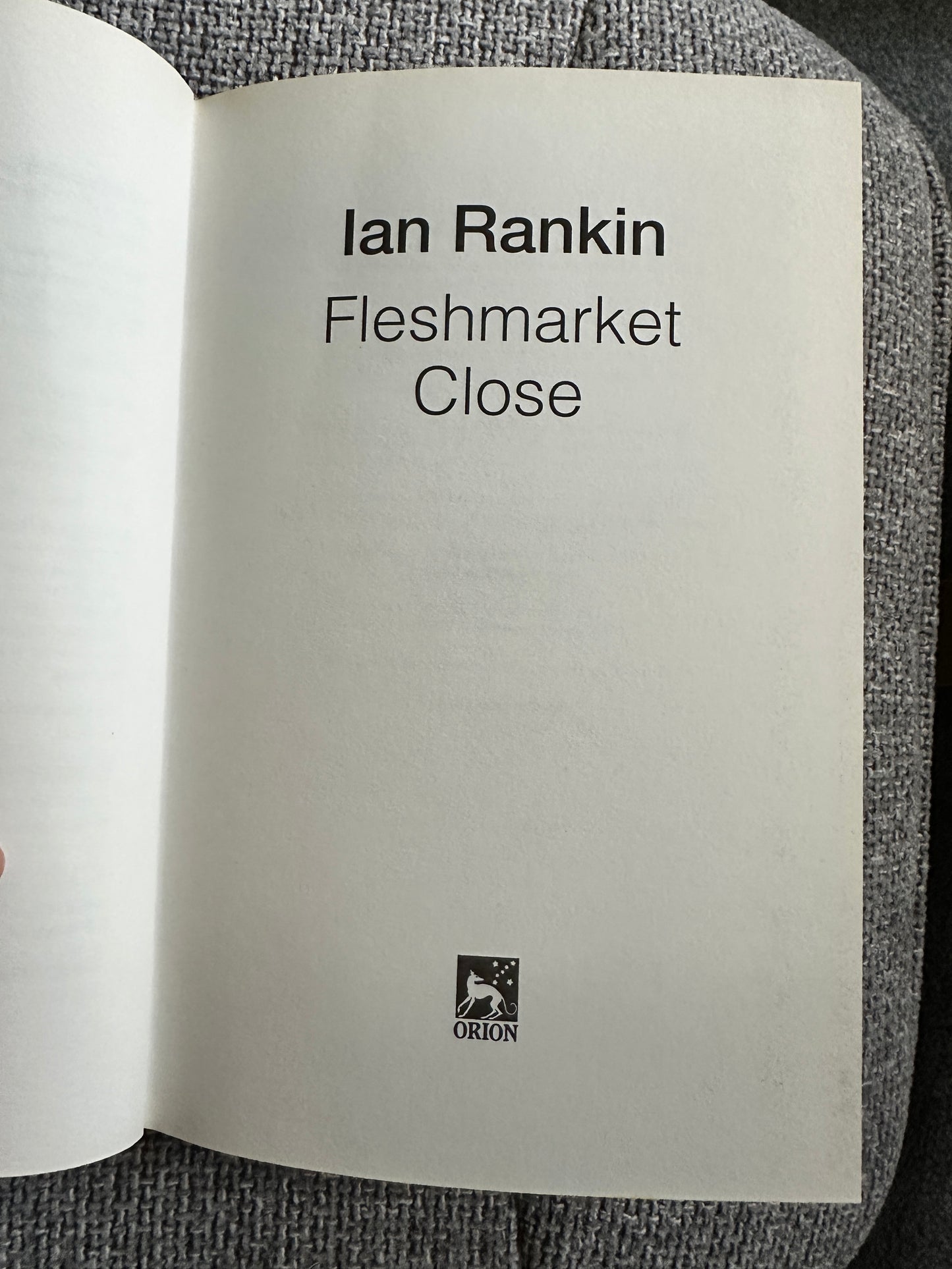 2004*1st* Fleshmarket Close - Ian Rankin(Orion)