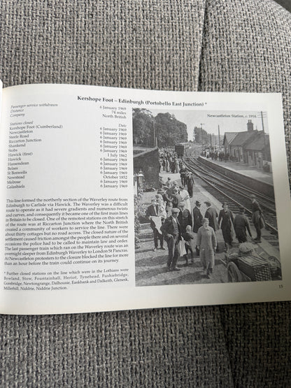 2006 The Lost Railways Of The Scottish Borders - Gordon Stansfield (Stenlake Publishing)