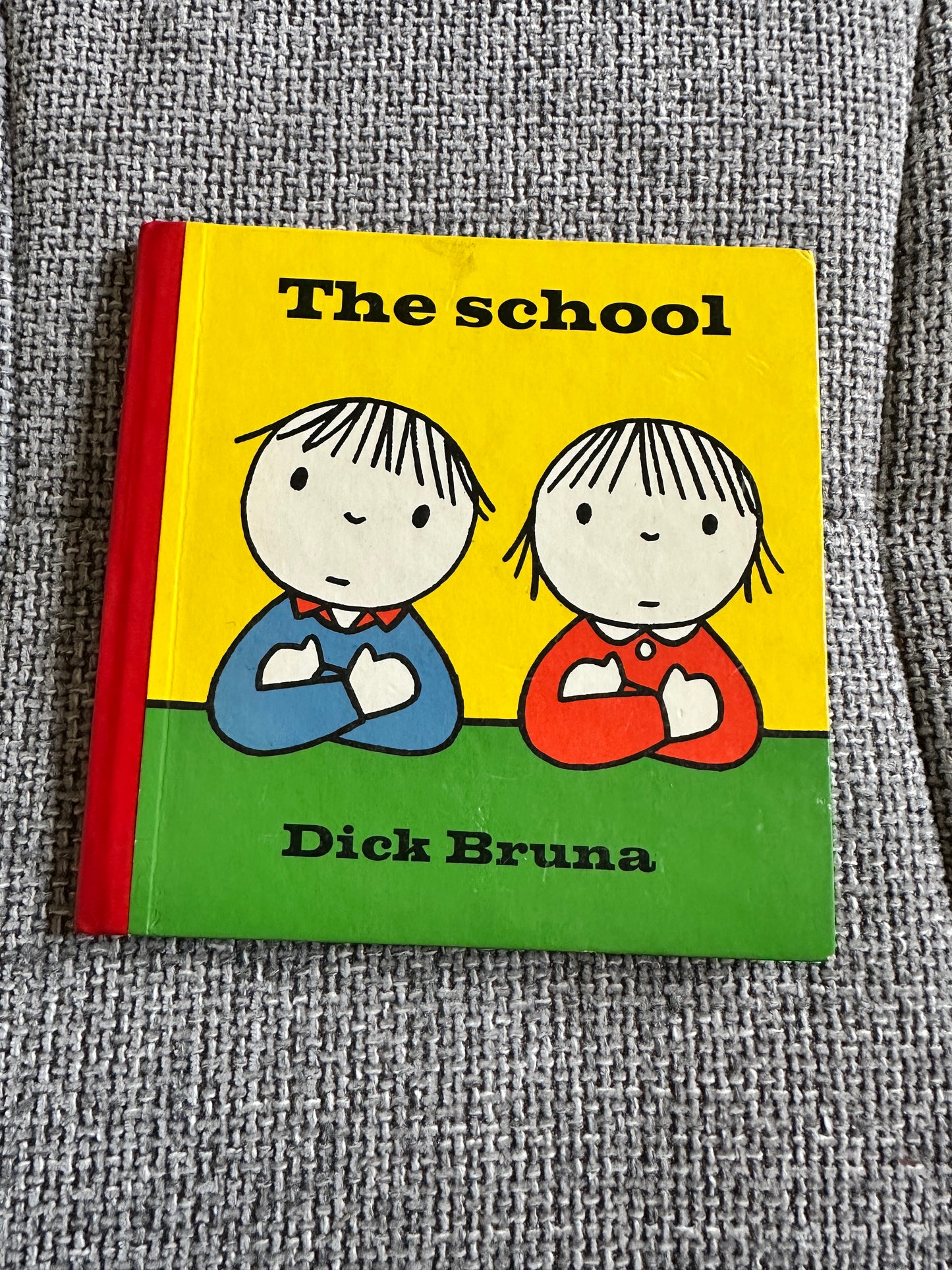 1970 The School - Dick Bruna(Methuen)