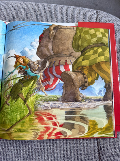 2005*1st* The Giant Surprise (A Narnia Story) Hiawyn Oram (Tudor Humphries illust) HarperCollins