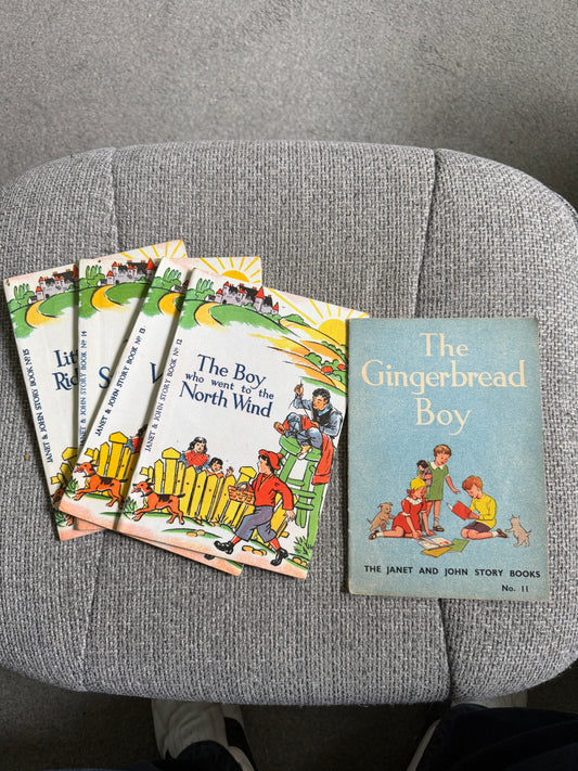 5 x Janet & John Books (Featuring Margaret & Florence Hoopes)