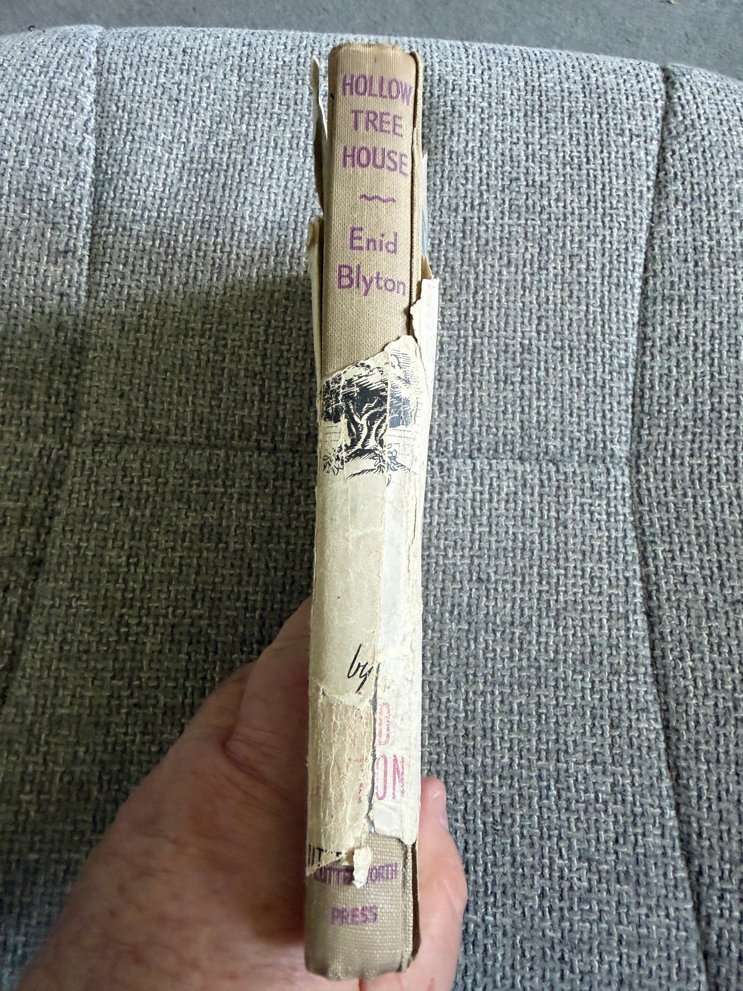 1945*1st* Hollow Tree House - Enid Blyton (Elizabeth Wall illust) Lutterworth Press