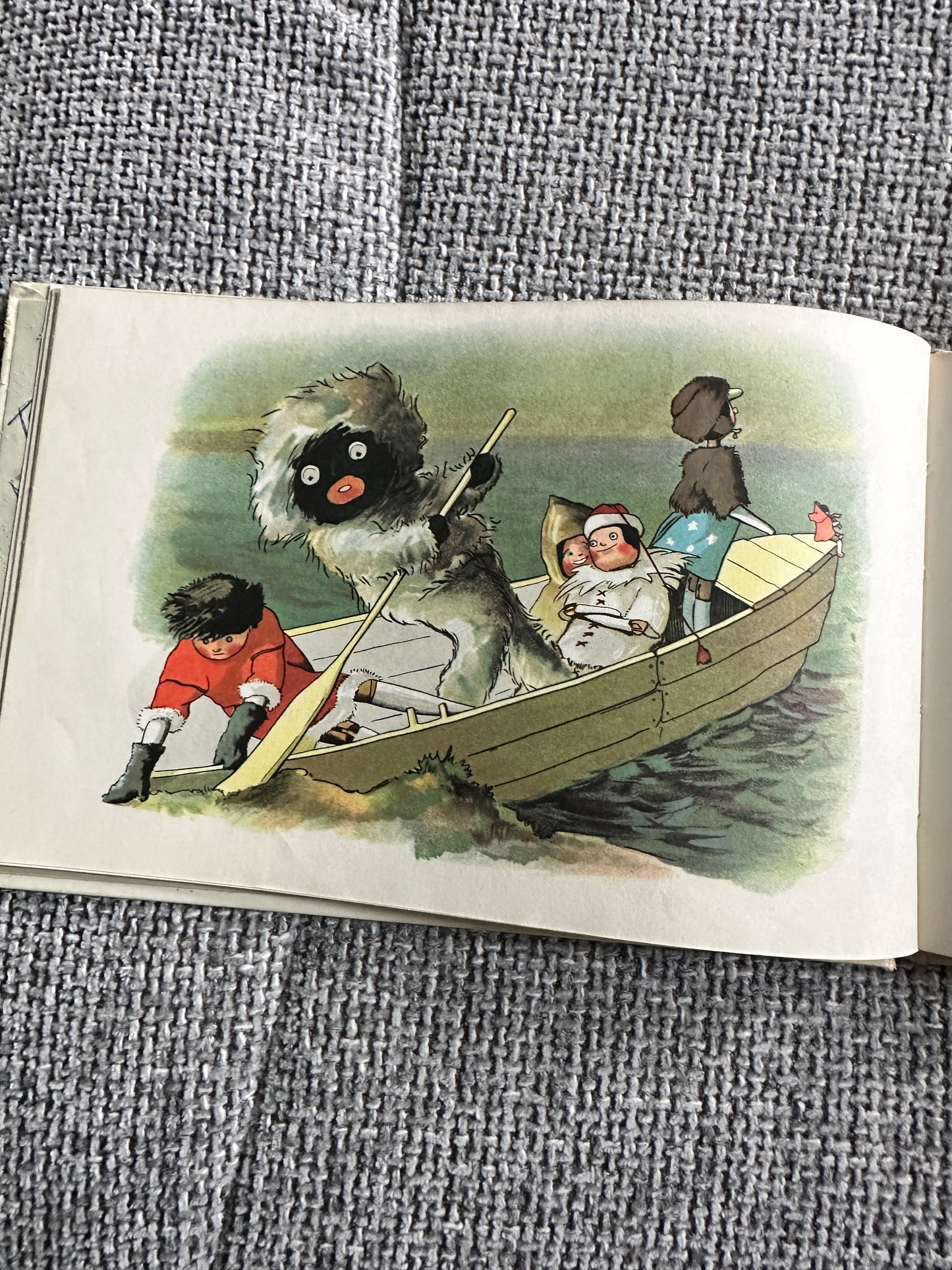 1967 The Golliwog’s Polar Adventures - Bertha & Florence Upton(Longmans)