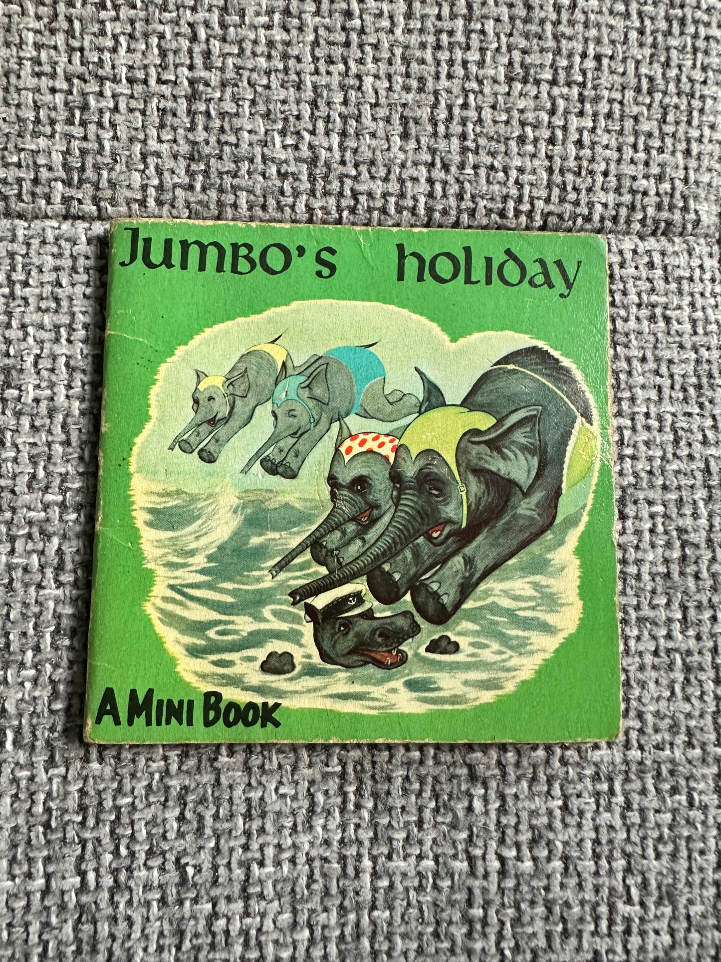 1950’s Jumbo’s Holiday A Mini Book(Brown Watson)