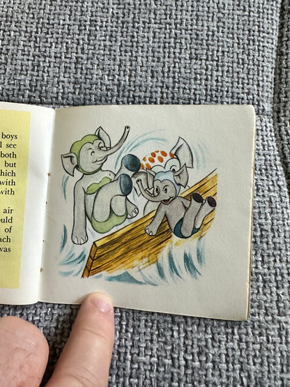 1950’s Jumbo’s Holiday A Mini Book(Brown Watson)