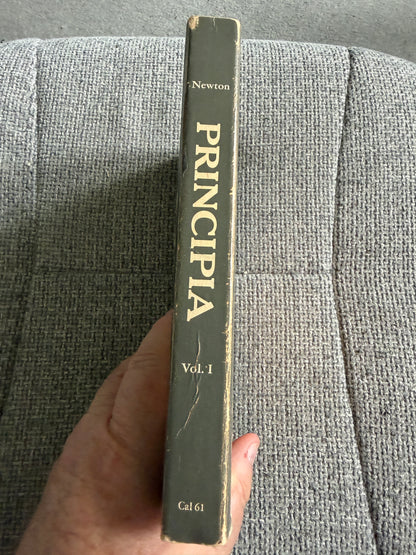 1966 Sir Isaac Newton Principia Vol 1 The Motion Of Bodies - Florian Cajori (University Of California Press)