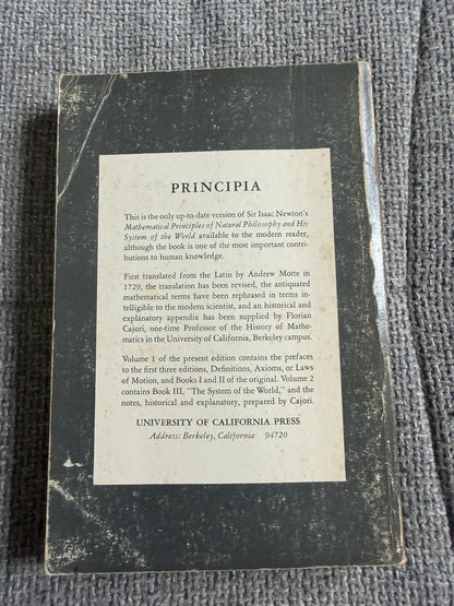 1966 Sir Isaac Newton Principia Vol 1 The Motion Of Bodies - Florian Cajori (University Of California Press)
