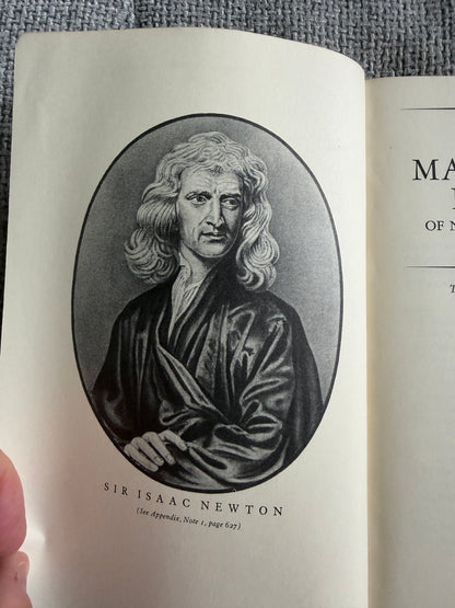 1966 Sir Isaac Newton Principia Vol 1 The Motion Of Bodies - Florian Cajori (University Of California Press)