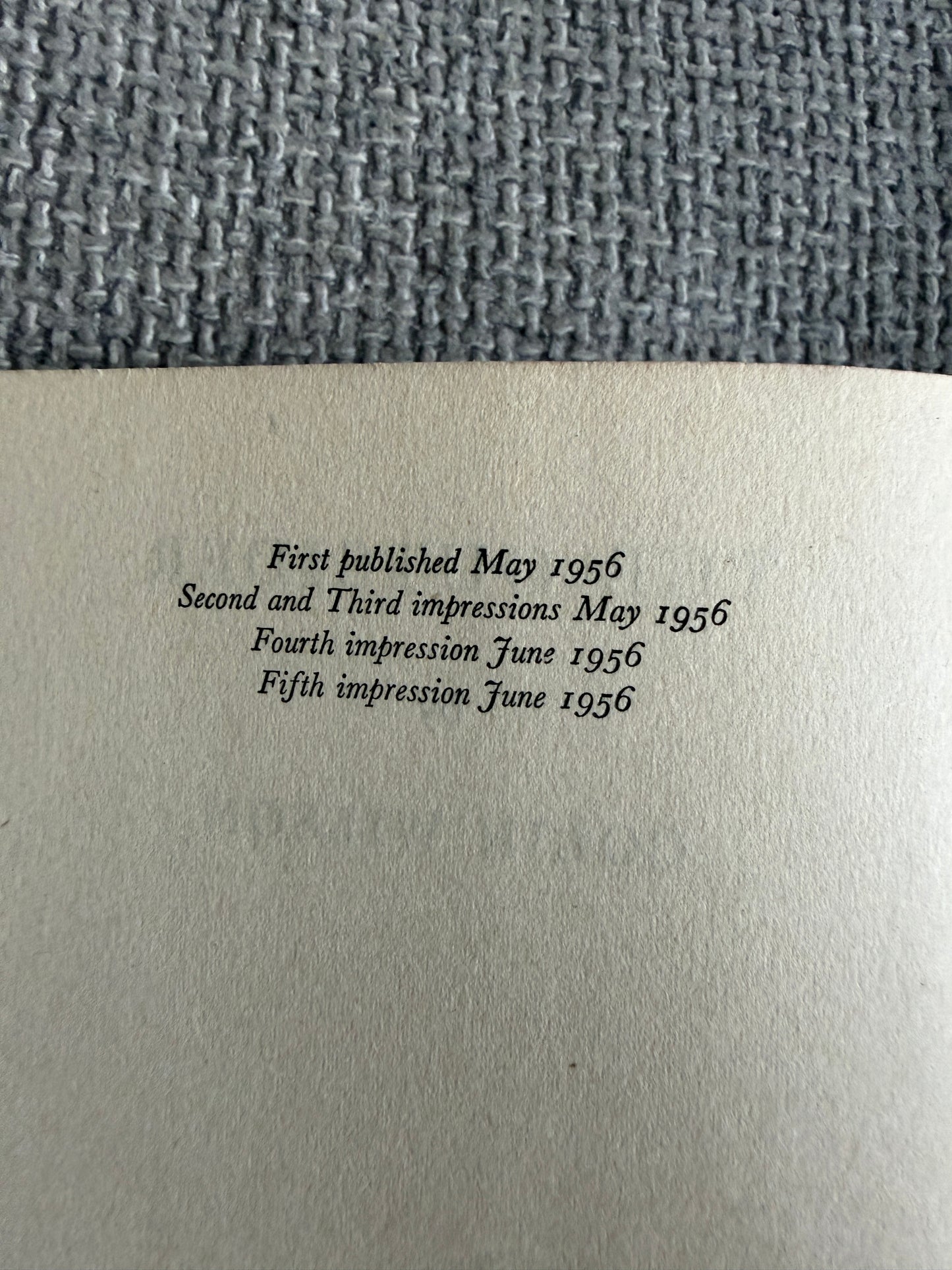Colin Wilson – The Outsider (1956) – Victor Gollancz – Fifth Impression with Original Yellow Dust Jacket