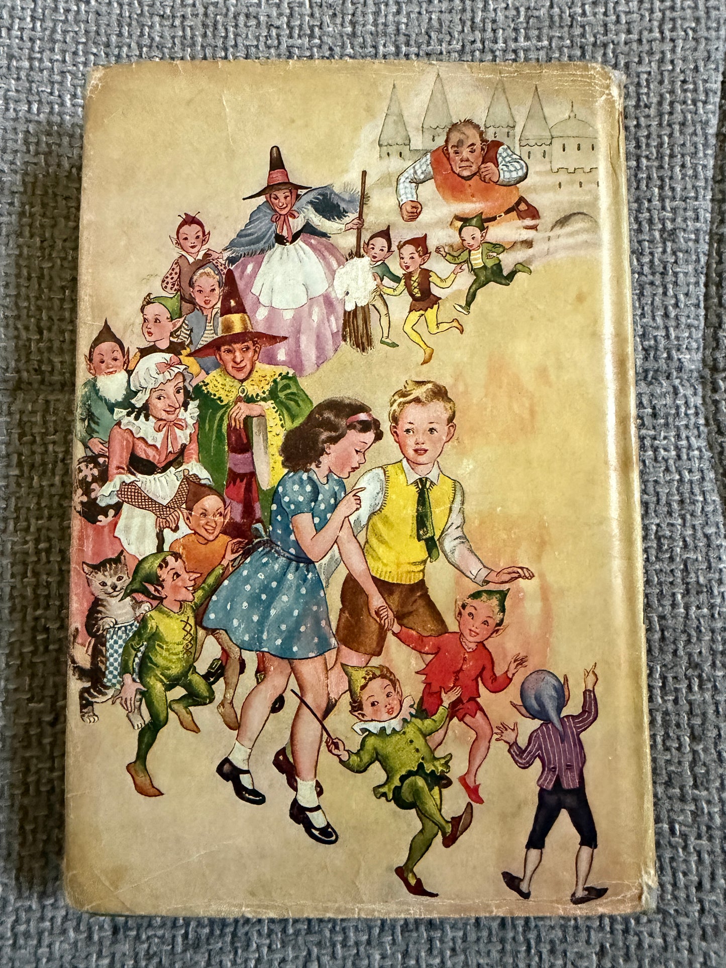 1965 The Wishing-Chair Again - Enid Blyton (Hilda McGavin illust) George Newnes Ltd.