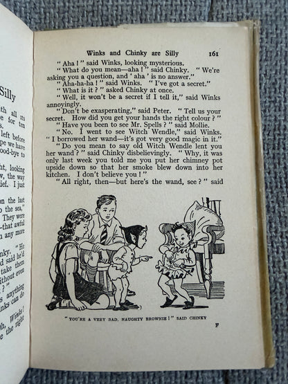 1965 The Wishing-Chair Again - Enid Blyton (Hilda McGavin illust) George Newnes Ltd.