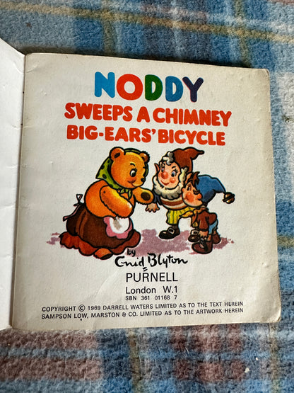 1968 Noddy Sweeps A Chimney, Big-Ears Bicycle - Enid Blyton(Purnell)