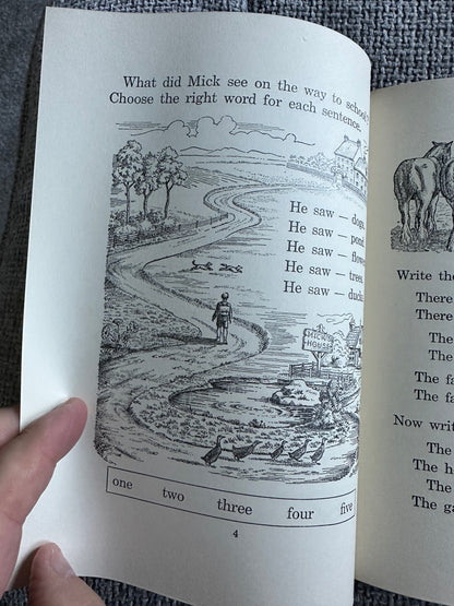 1967 Reading To Some Purpose Book 1 - Phyllis Flowerdew & Ronald Ridout(Illust H. Lutry)Oliver & Boyd Publisher