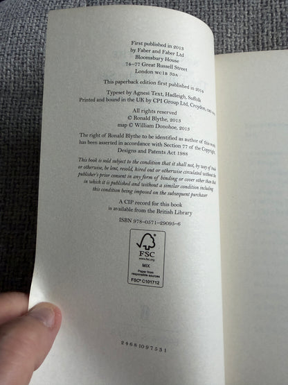 2014 The Time By The Sea Aldeburgh 1955-1958 - Ronald Blythe (Faber & Faber)